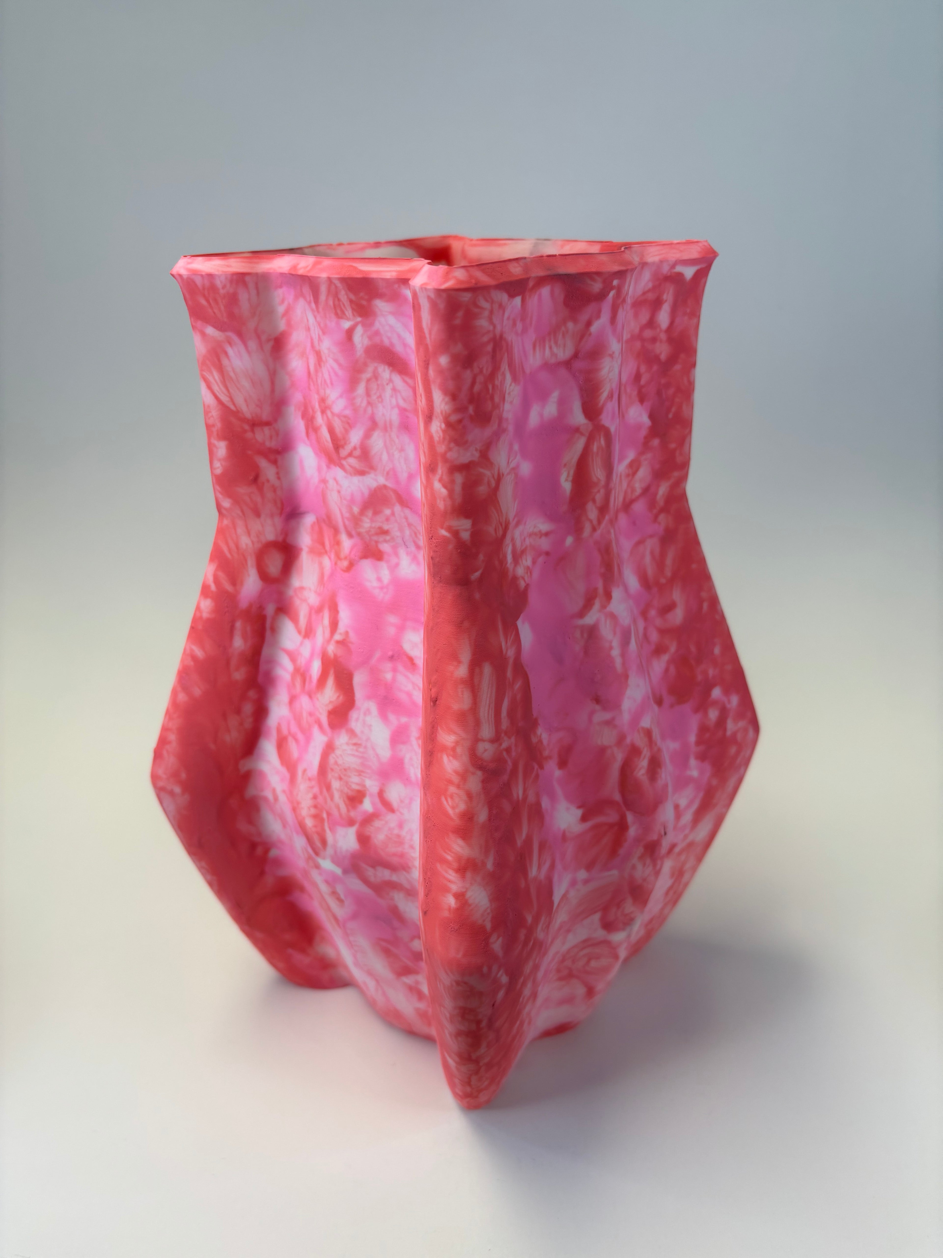 Pink contempt vase
