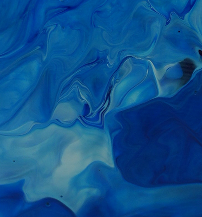 blue-white-012