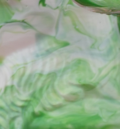 light_green-white